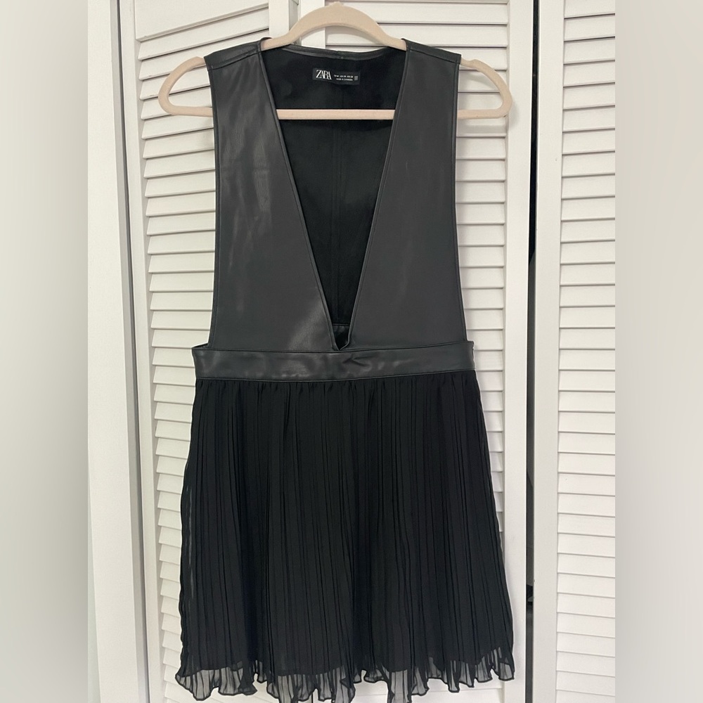 Mini dress/tunic. Faux leather on top, sheer bottom (lined).
